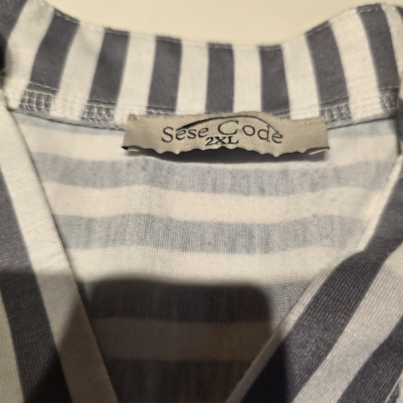 Striped V-Neck Blouse - Gray - Picture 2 of 7